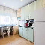 Cozy Flat Near Bagdat Street In Suadiye